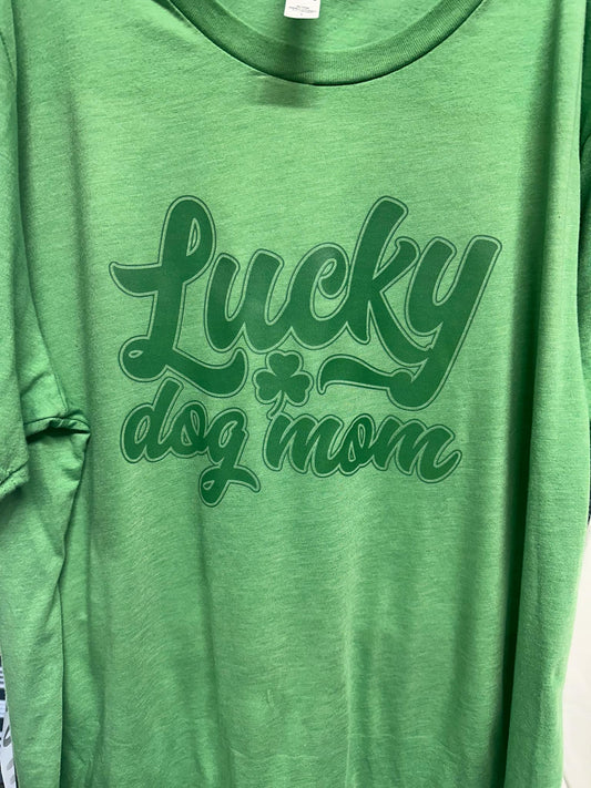 Lucky Dog Mom – T-Shirt Design